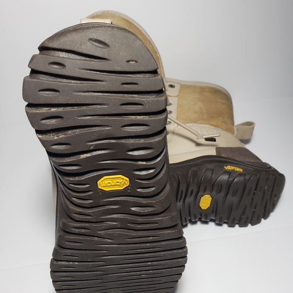 UGG Australia Adirondack Boot II Sand 1909 Women's Size US 6 Wool Lined - Picture 5 of 10